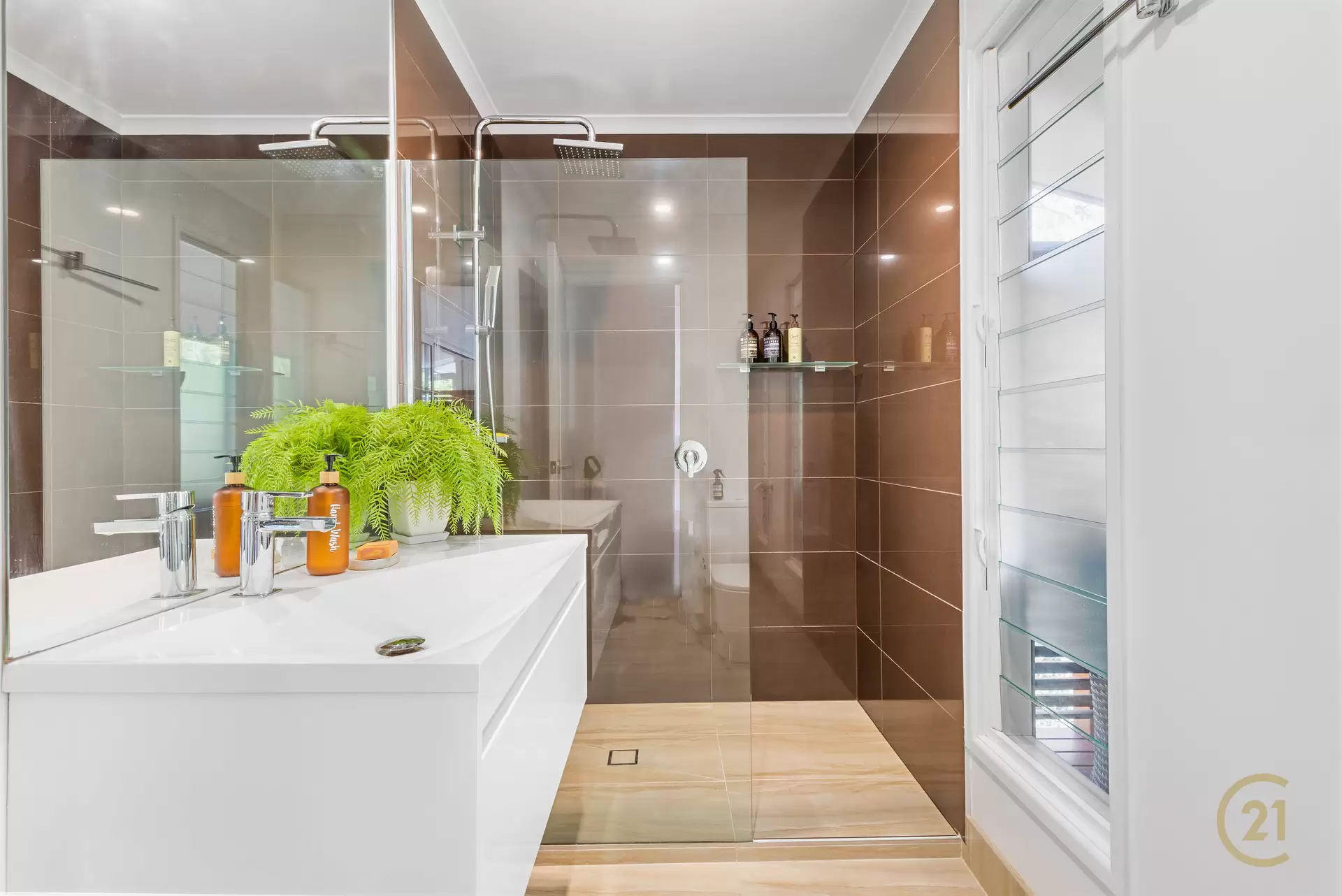 Photo #7: 57 Wavecrest Drive, Castaways Beach - Sold by Ray White Noosa