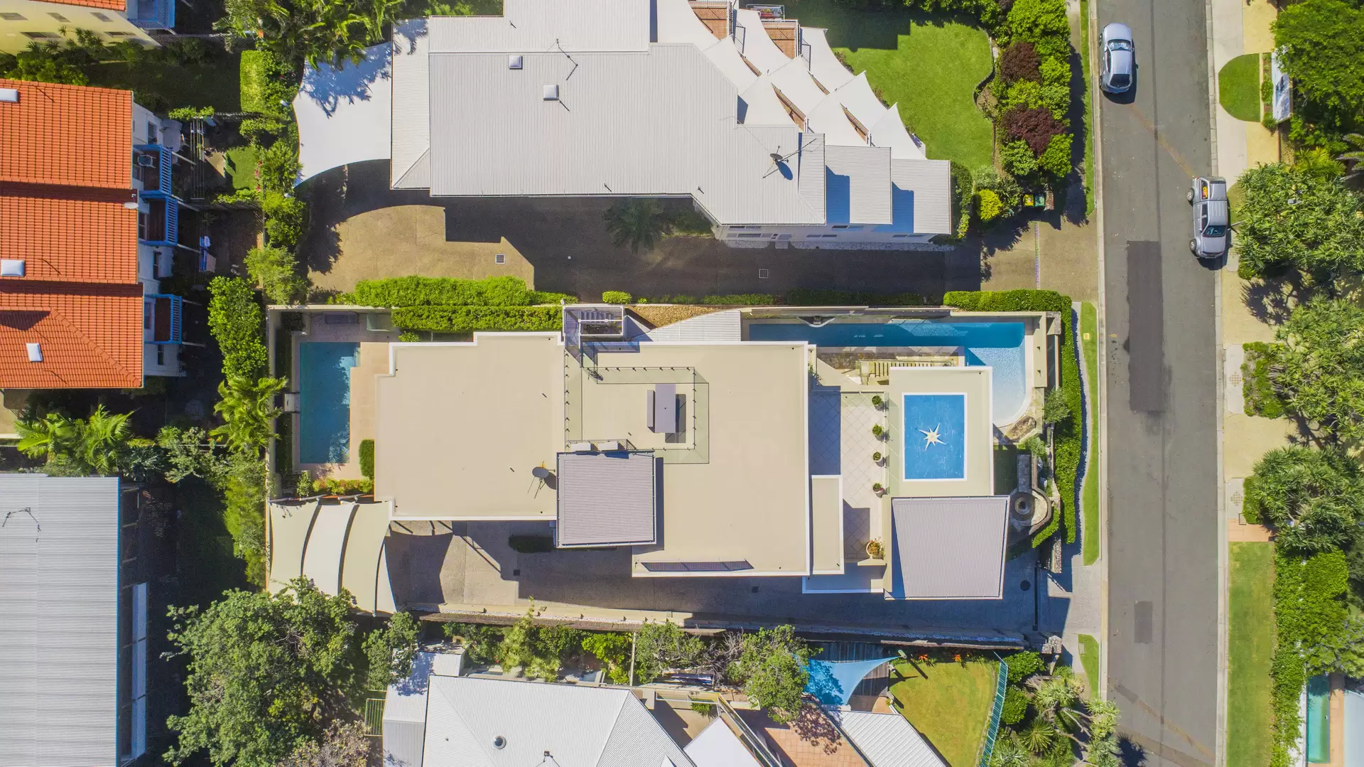 Photo #3: 2/35 Tingira Crescent, Sunrise Beach - Sold by Ray White Noosa