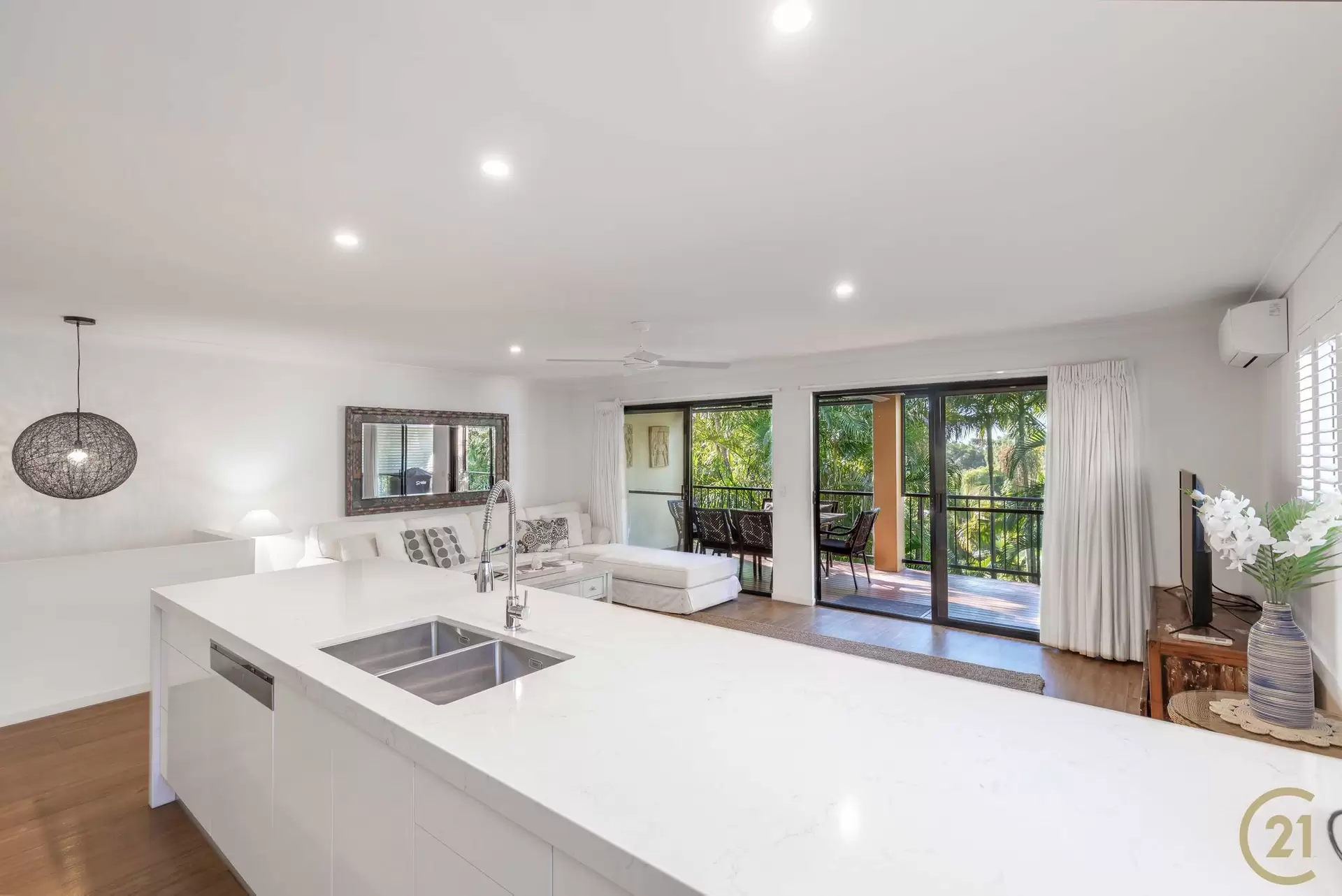 Photo #6: 2/10 Corona Street, Sunshine Beach - Sold by Ray White Noosa