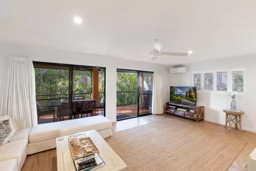 2/10 Corona Street, Sunshine Beach Sold by Ray White Noosa - image 2