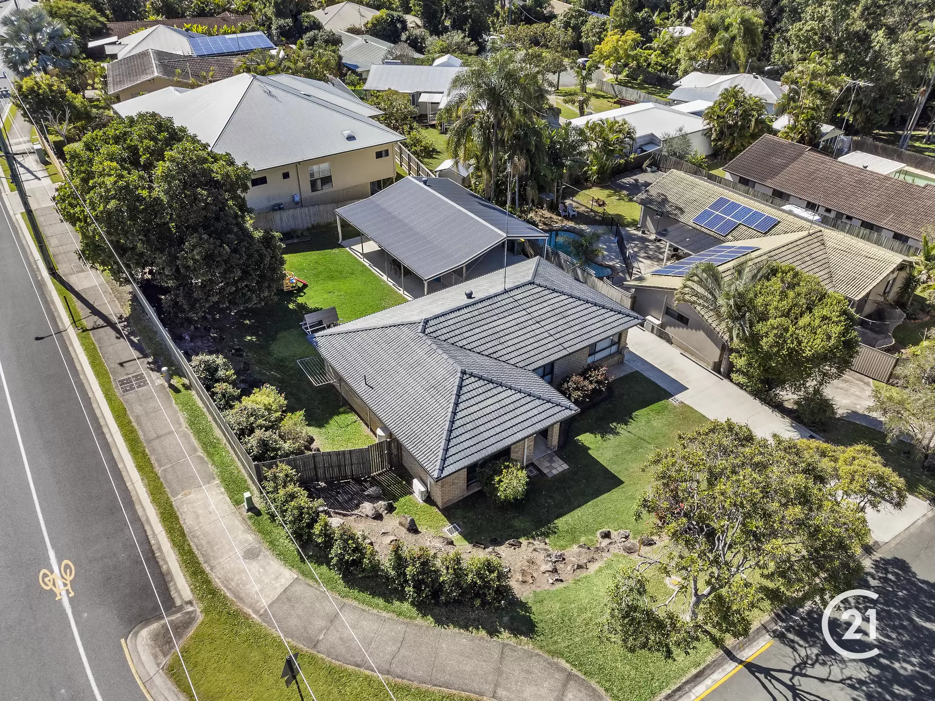Photo #5: 1 Outlook Drive, Tewantin - Sold by Ray White Noosa