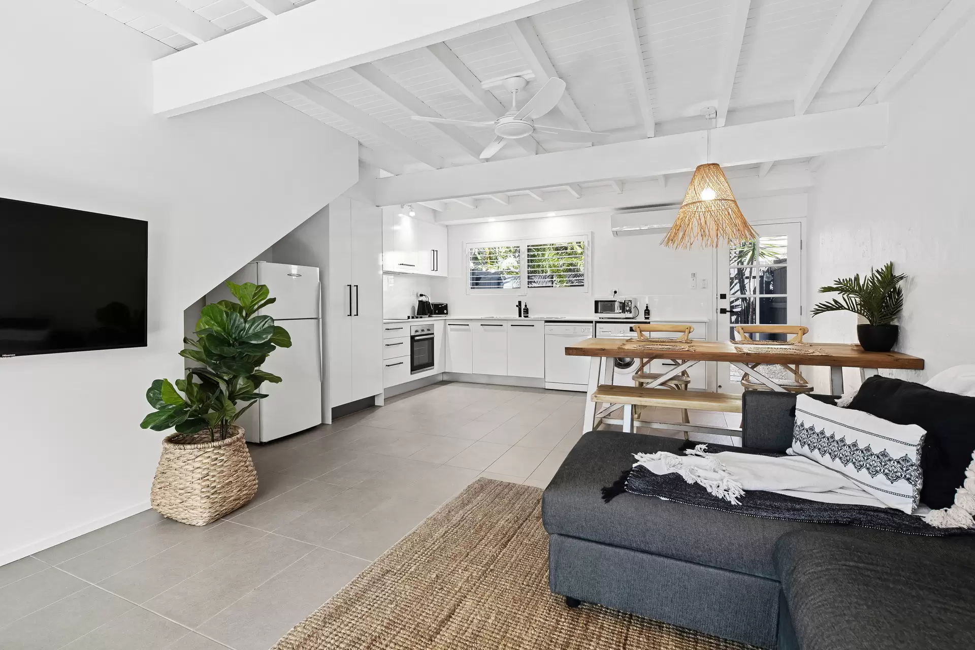 Photo #3: 1/25 Coral Tree Avenue, Noosa Heads - Sold by Ray White Noosa