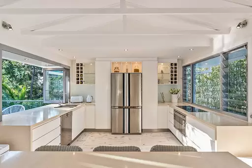 12 Kareela Avenue, Noosa Heads Sold by Ray White Noosa - image 2