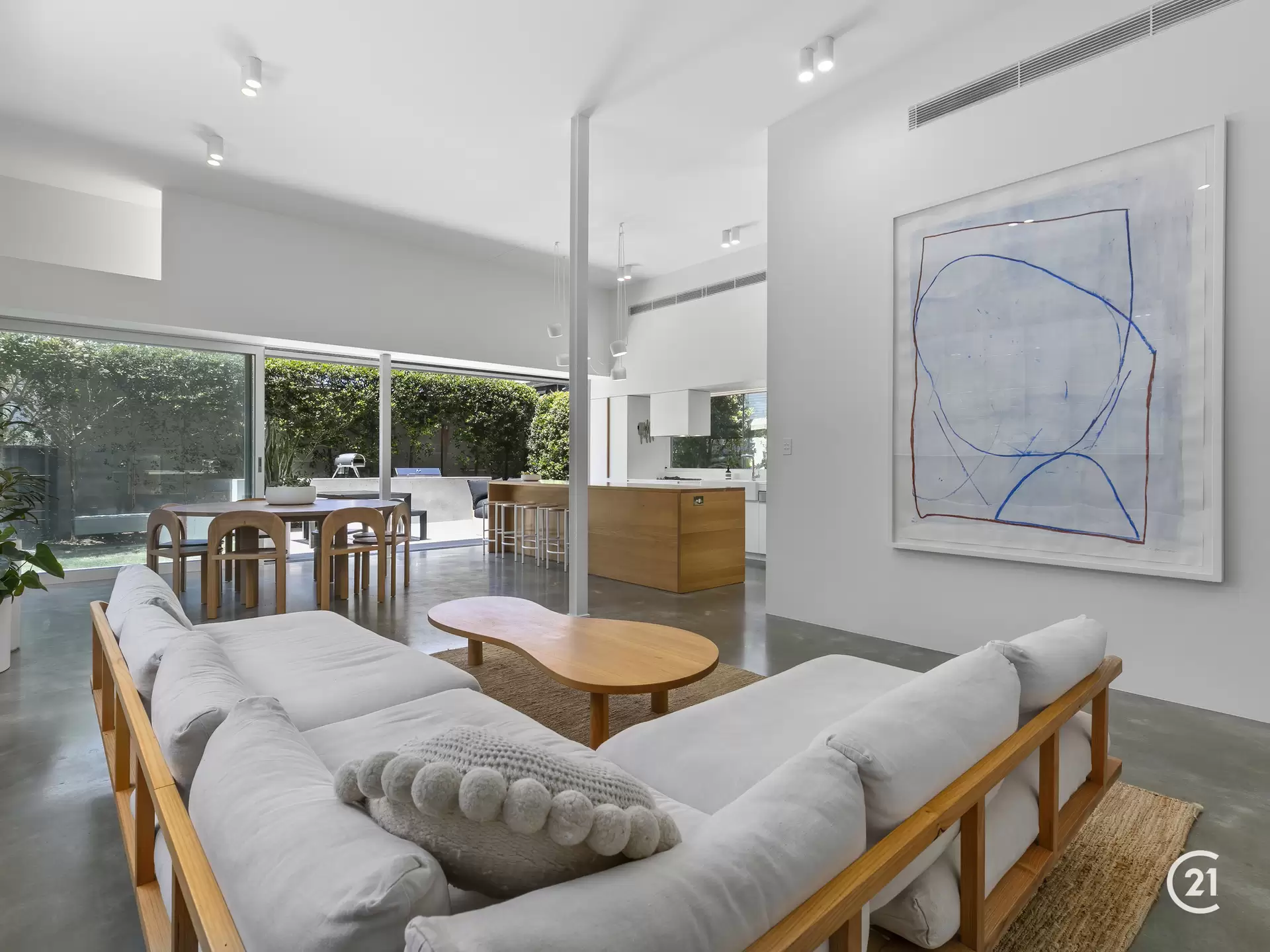 Photo #3: 6 Stevens Street, Sunshine Beach - Sold by Ray White Noosa