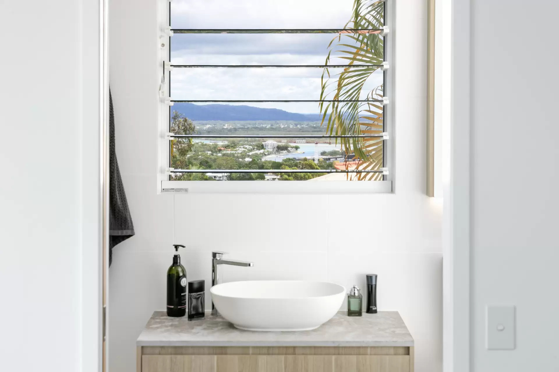 Photo #8: 39 Nairana Rest, Noosa Heads - Sold by Ray White Noosa