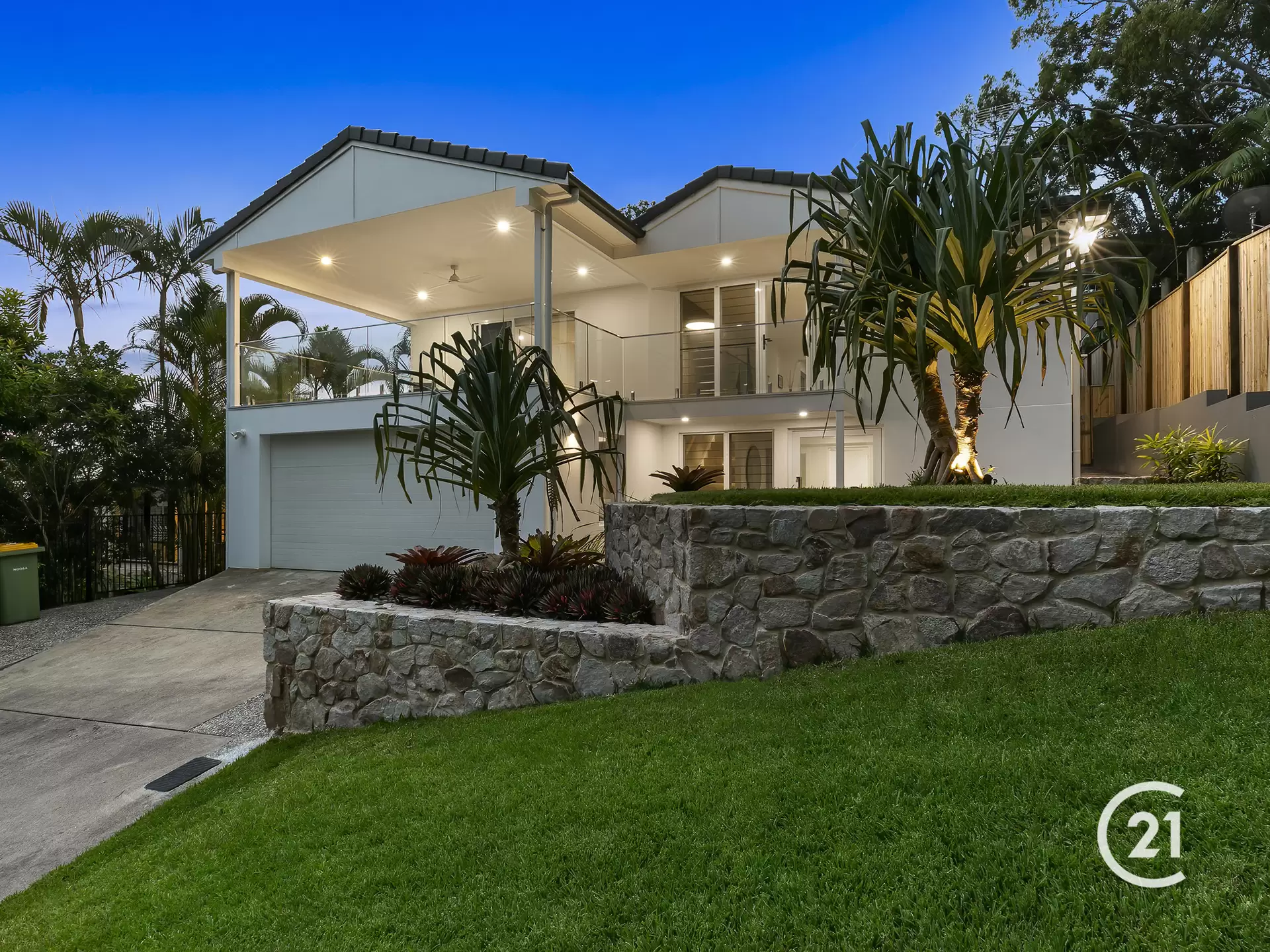 Photo #4: 39 Nairana Rest, Noosa Heads - Sold by Ray White Noosa