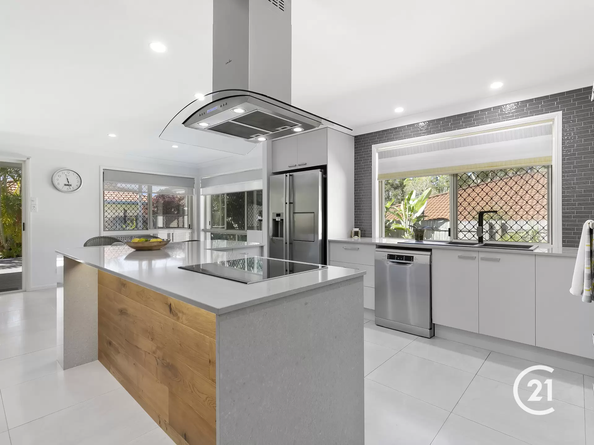 Photo #8: 4 Freeman Court, Tewantin - Sold by Ray White Noosa