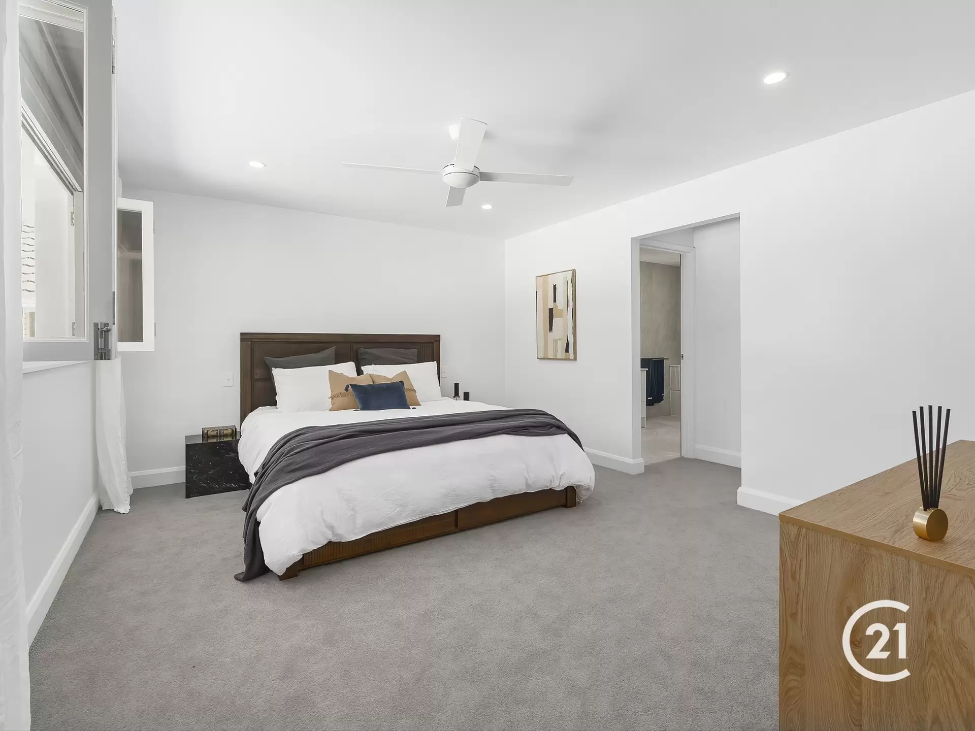 Photo #9: 7 Creek Road, Noosaville - Sold by Ray White Noosa