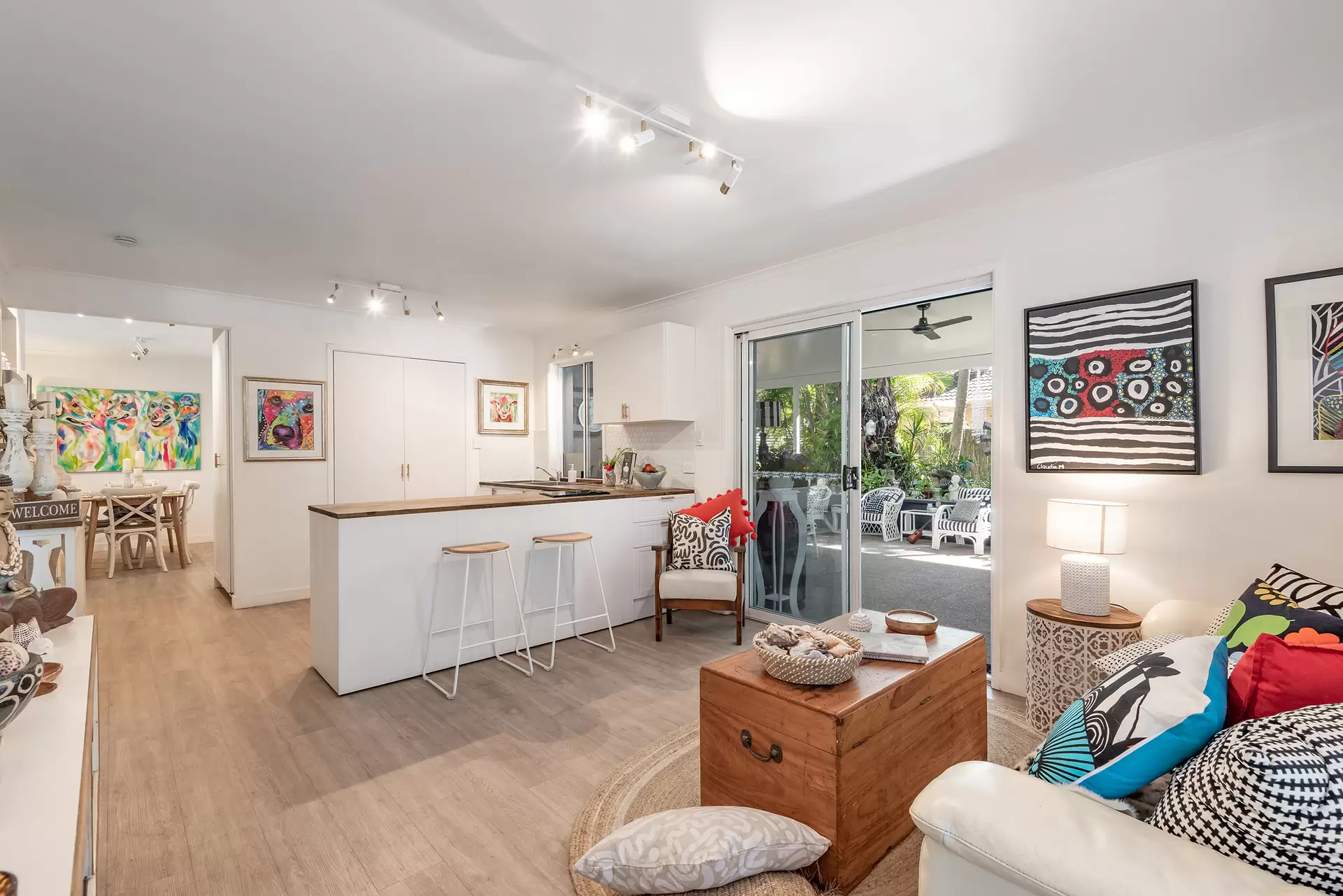 Photo #8: 8 Forest Court, Tewantin - Sold by Ray White Noosa