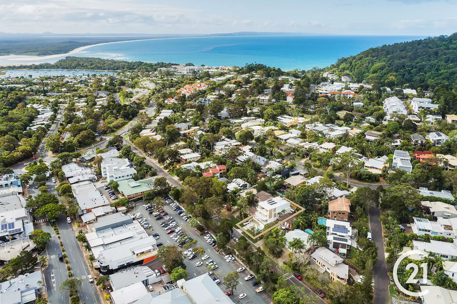 Photo #14: 4/31 Bottlebrush Avenue, Noosa Heads - Sold by Ray White Noosa