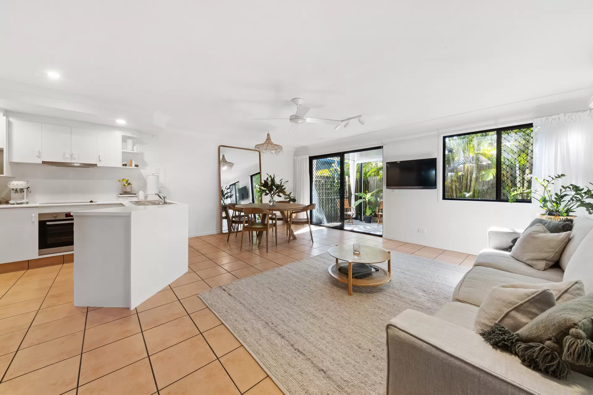 Photo #7: 14/89-91 Oriole Avenue, Peregian Beach - Sold by Ray White Noosa