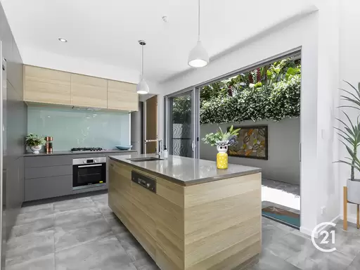 2/6 Second Avenue, Coolum Beach Sold by Ray White Noosa - image 6