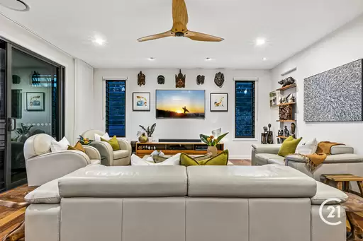 5 Seamist Court, Sunshine Beach Sold by Ray White Noosa - image 6