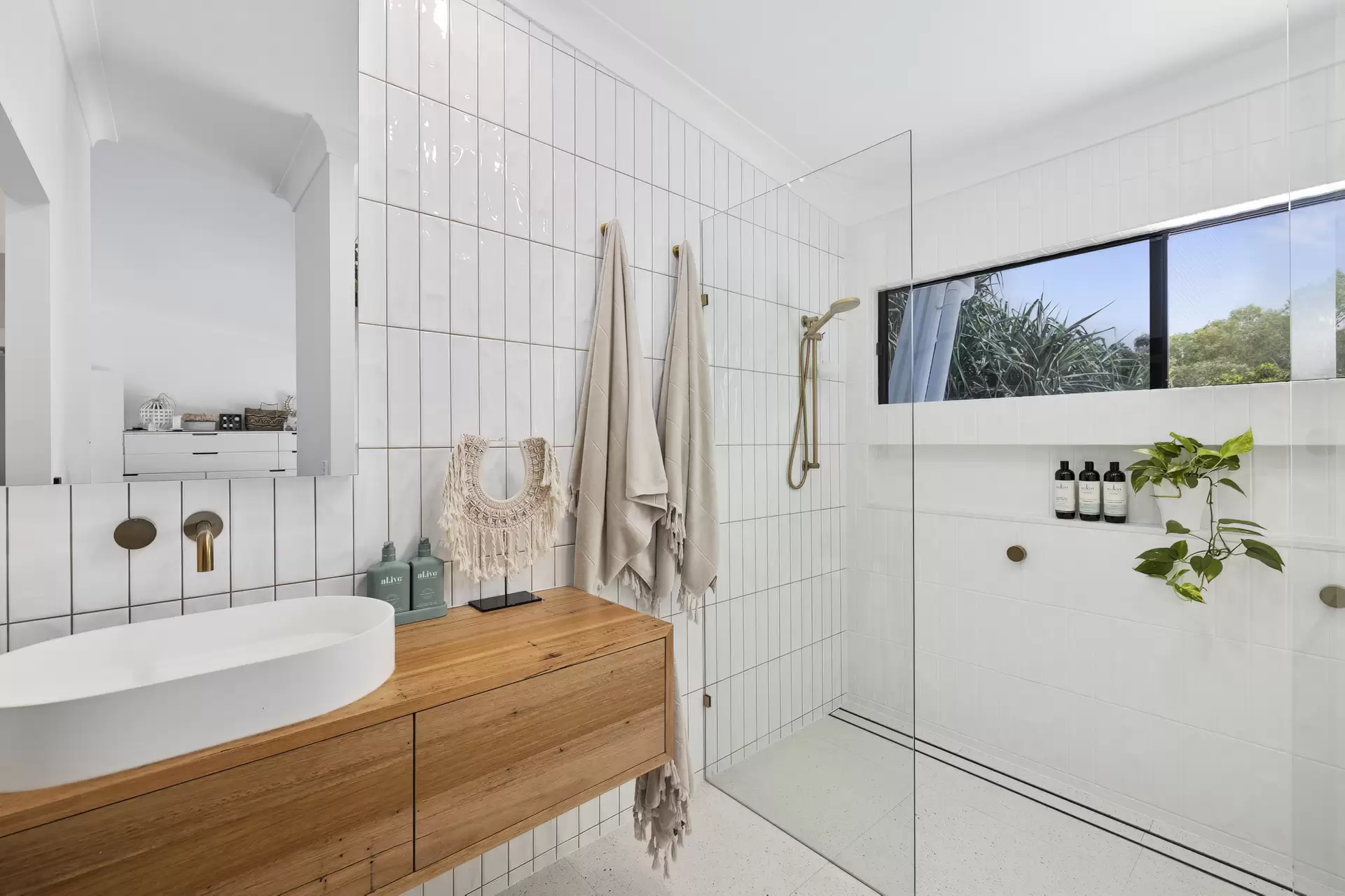 Photo #17: 16 Bursaria Street, Peregian Beach - Sold by Ray White Noosa