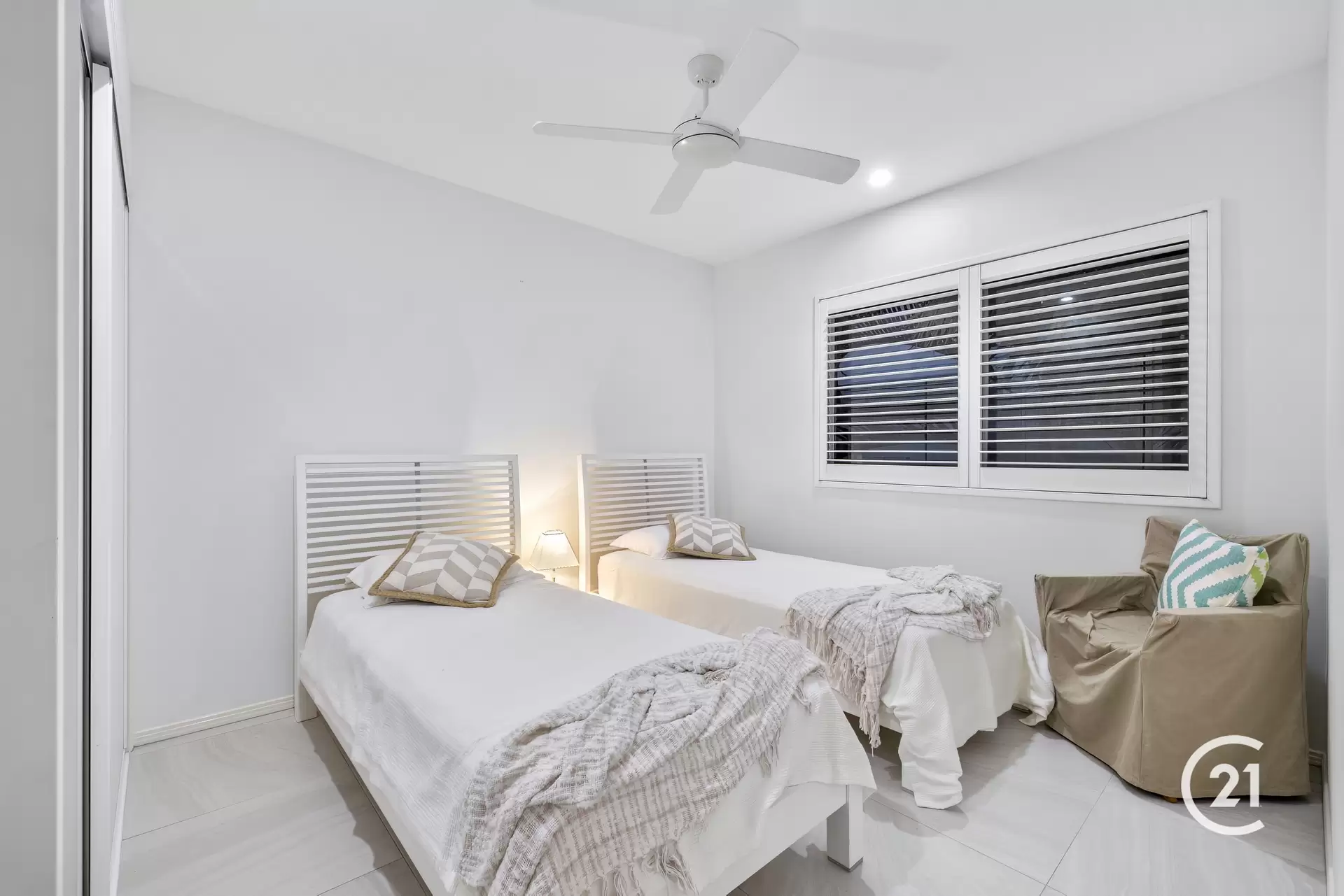 Photo #21: 2/37 Tingira Crescent, Sunrise Beach - Sold by Ray White Noosa