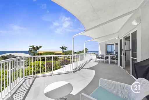 2/37 Tingira Crescent, Sunrise Beach Sold by Ray White Noosa - image 3