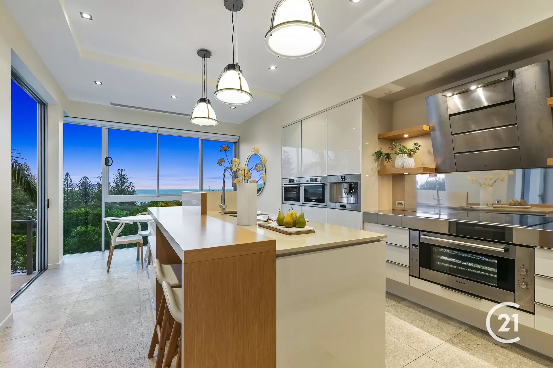 Photo #6: 1/18 Douglas Street, Sunshine Beach - Sold by Ray White Noosa