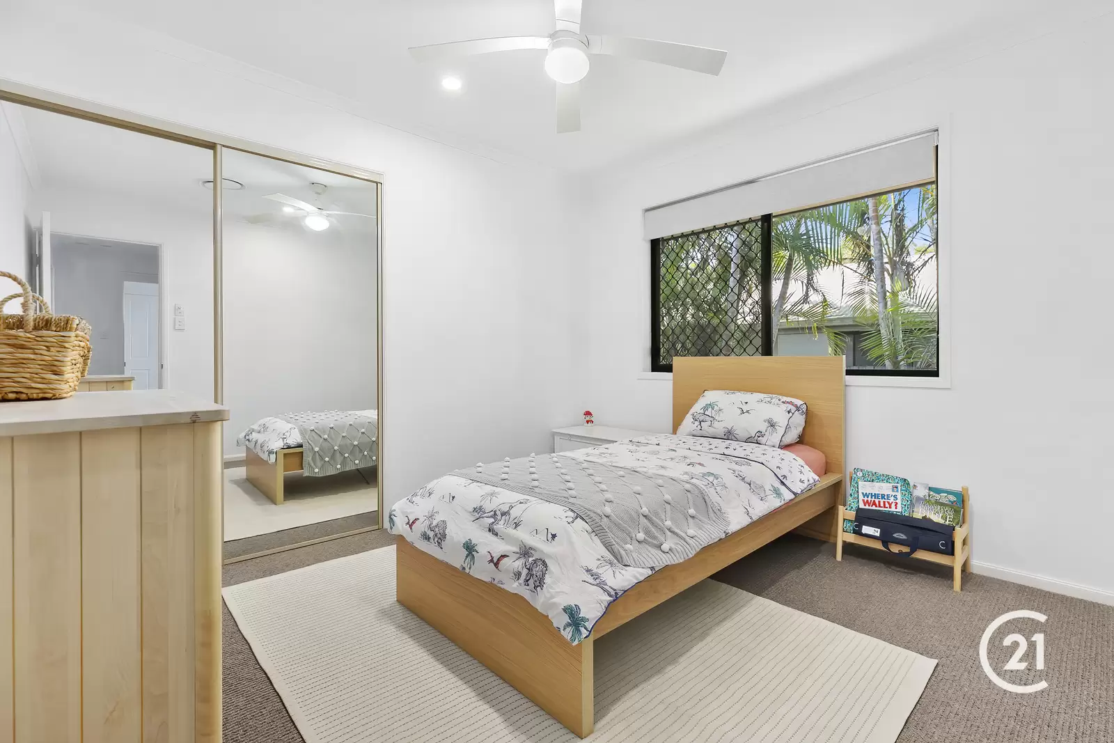 Photo #11: 50 Furness Drive, Tewantin - Sold by Ray White Noosa