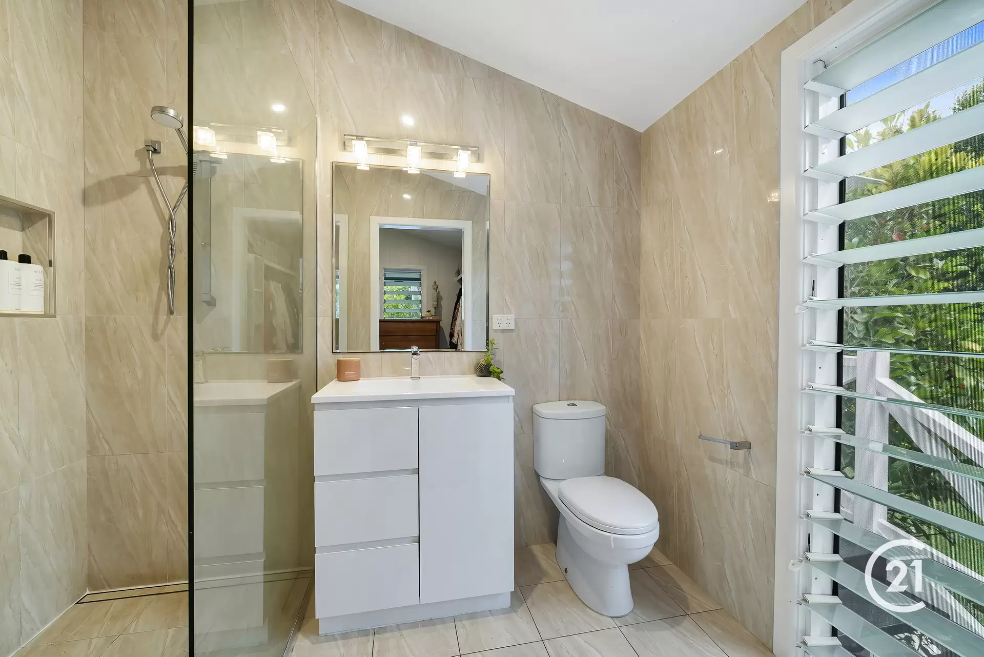 Photo #14: 65 Ward Street, Tewantin - Sold by Ray White Noosa
