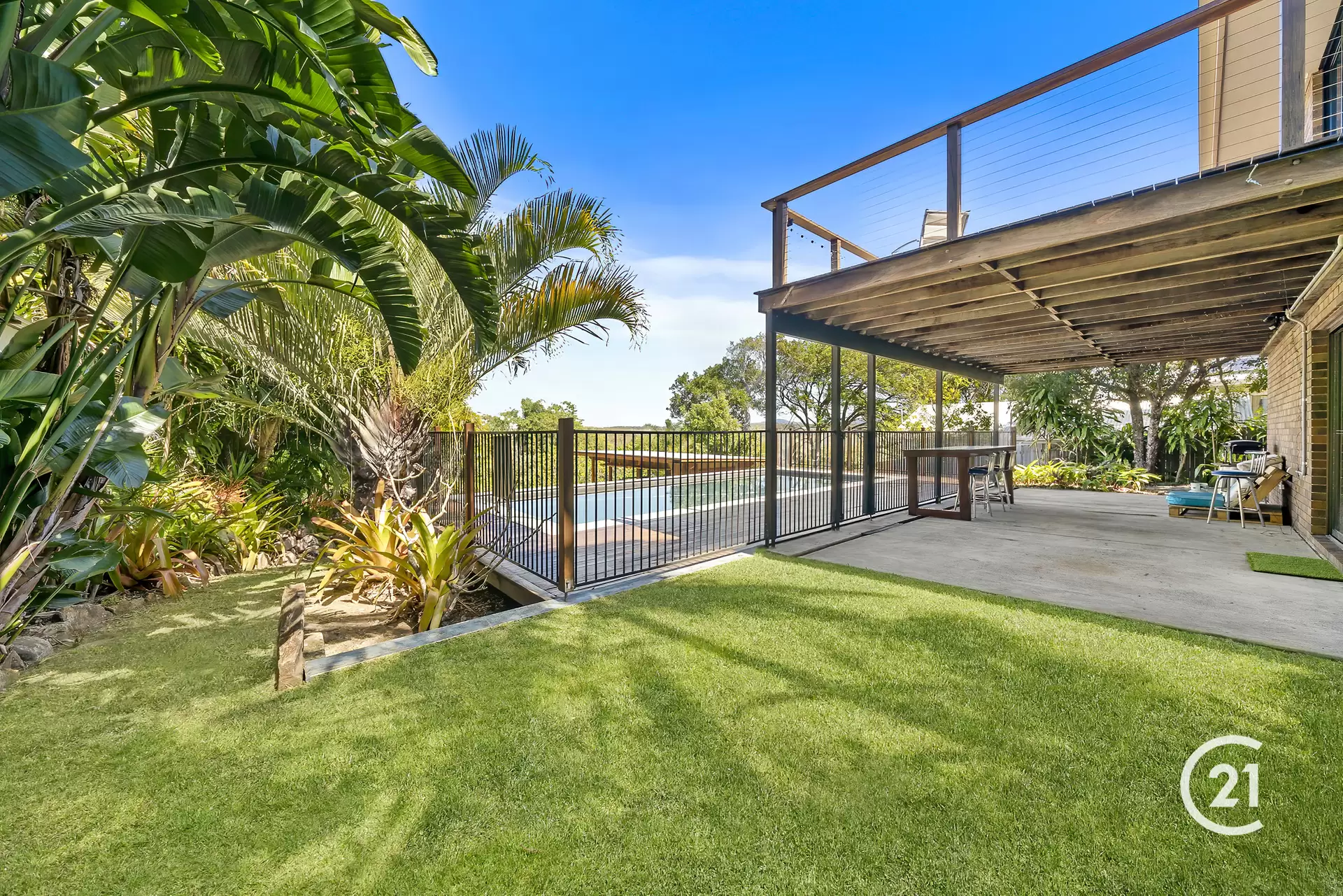 Photo #11: 17 Woodland Drive, Peregian Beach - Sold by Ray White Noosa