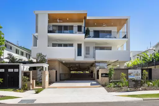 2/17 First Avenue, Coolum Beach Sold by Ray White Noosa - image 2