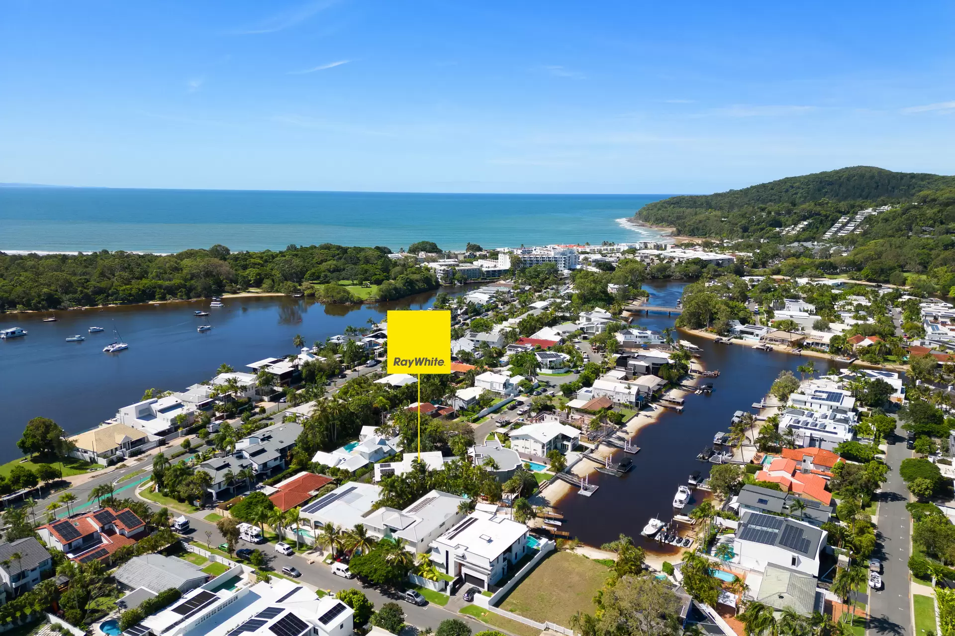 Photo #27: 14 Wesley Court, Noosa Heads - Auction by Ray White Noosa