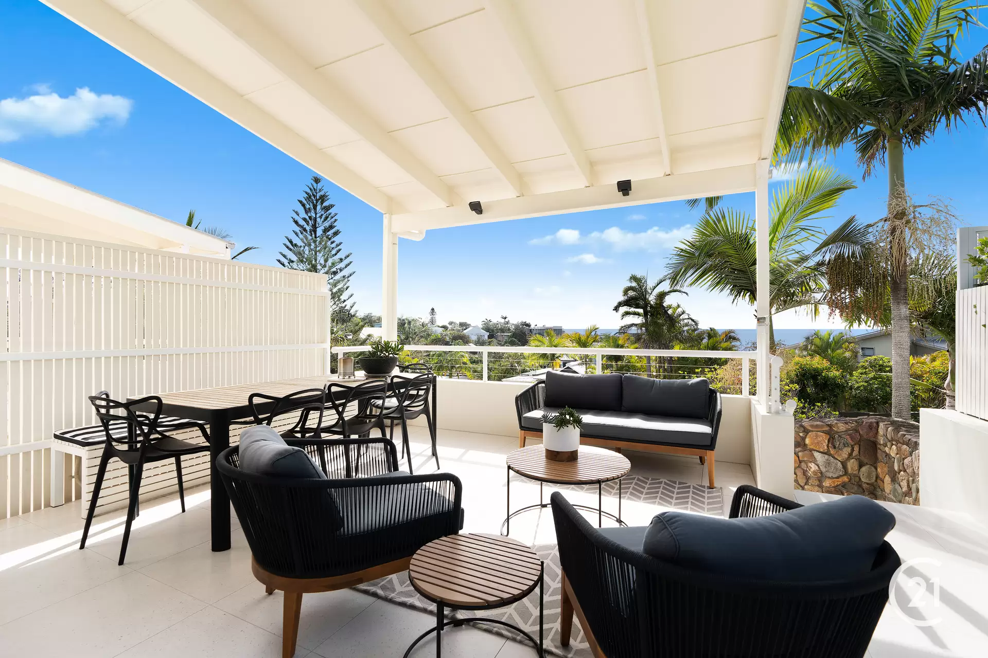 Photo #16: House 2 Sobraon Street, Sunrise Beach - Sold by Ray White Noosa