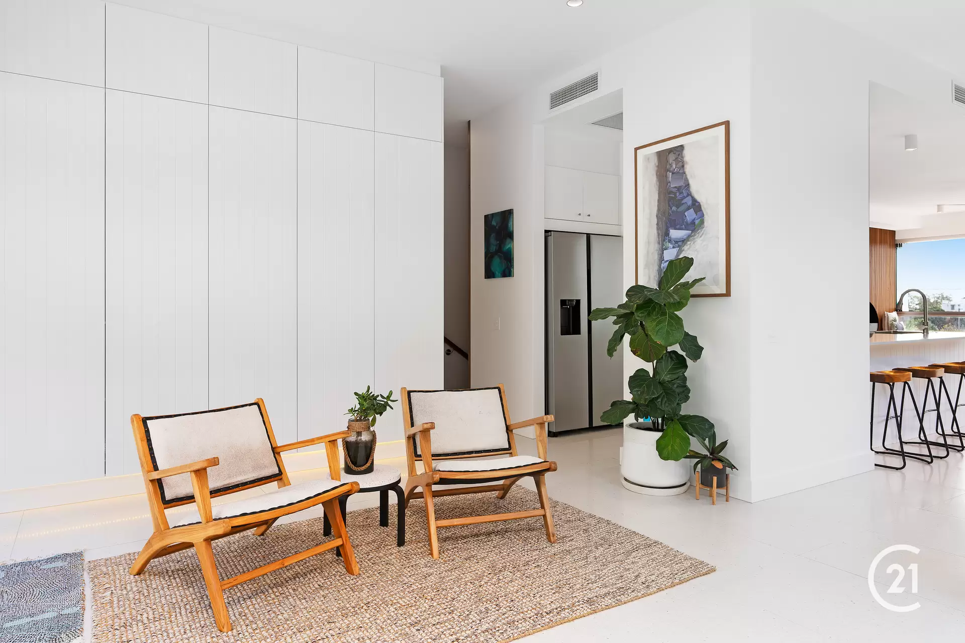 Photo #11: House 2 Sobraon Street, Sunrise Beach - Sold by Ray White Noosa