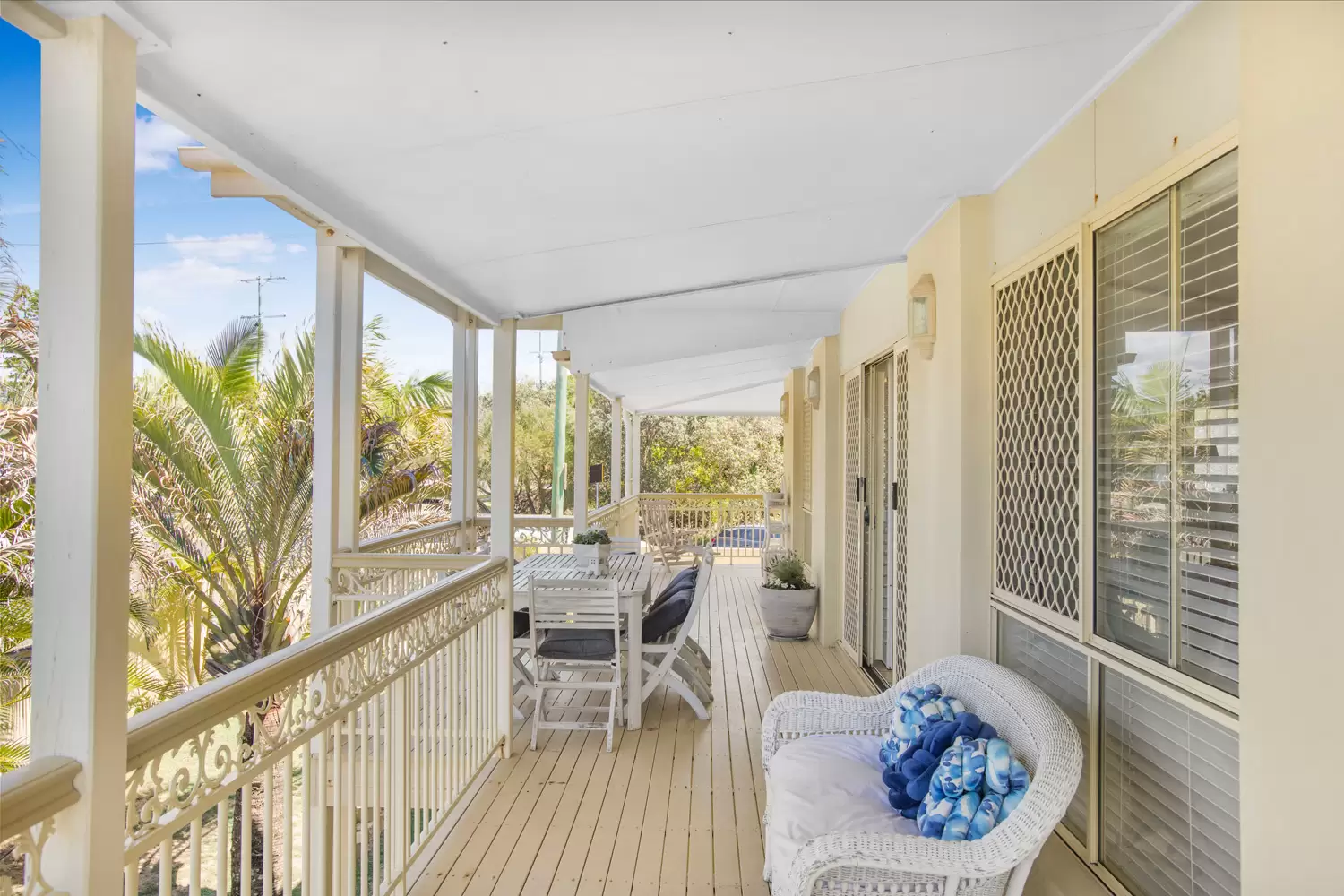 Photo #6: 12 Orealla Crescent, Sunrise Beach - Sold by Ray White Noosa