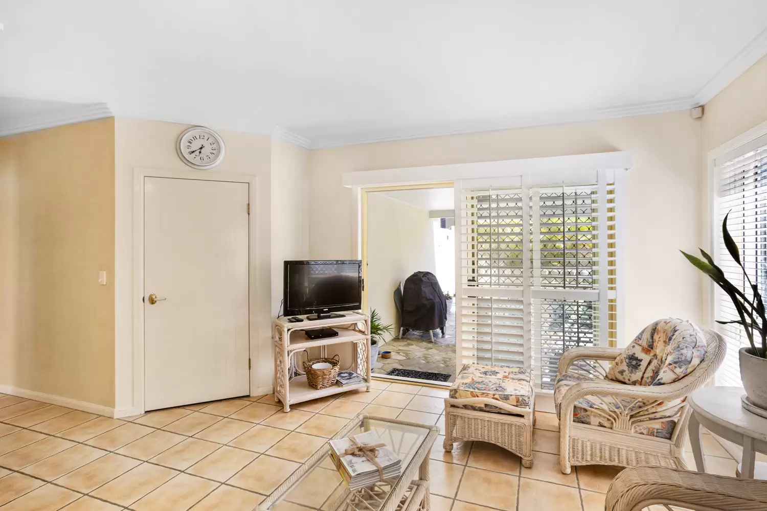 Photo #19: 12 Orealla Crescent, Sunrise Beach - Sold by Ray White Noosa