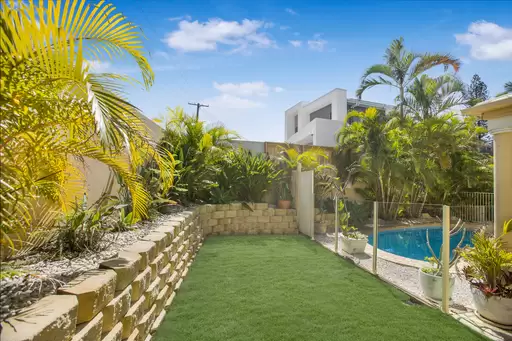 12 Orealla Crescent, Sunrise Beach Sold by Ray White Noosa - image 17