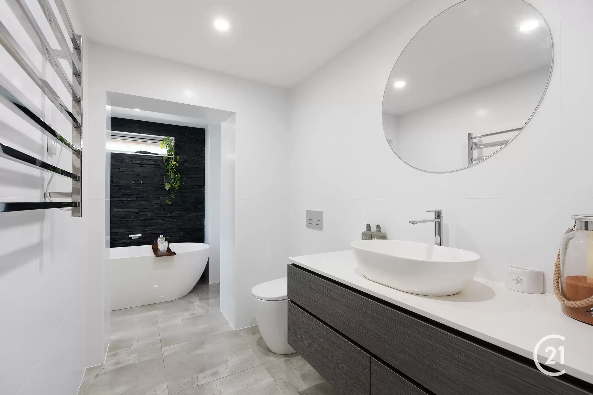 Photo #11: 53 Allambi Terrace, Noosa Heads - Sold by Ray White Noosa