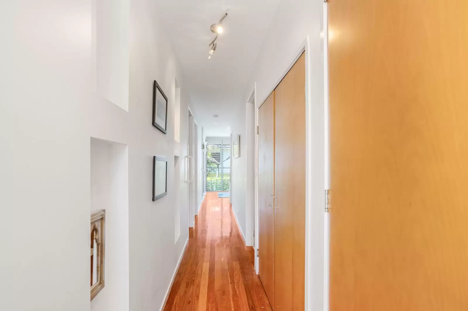 Photo #16: 2/10 Martin Street, Peregian Beach - Sold by Ray White Noosa