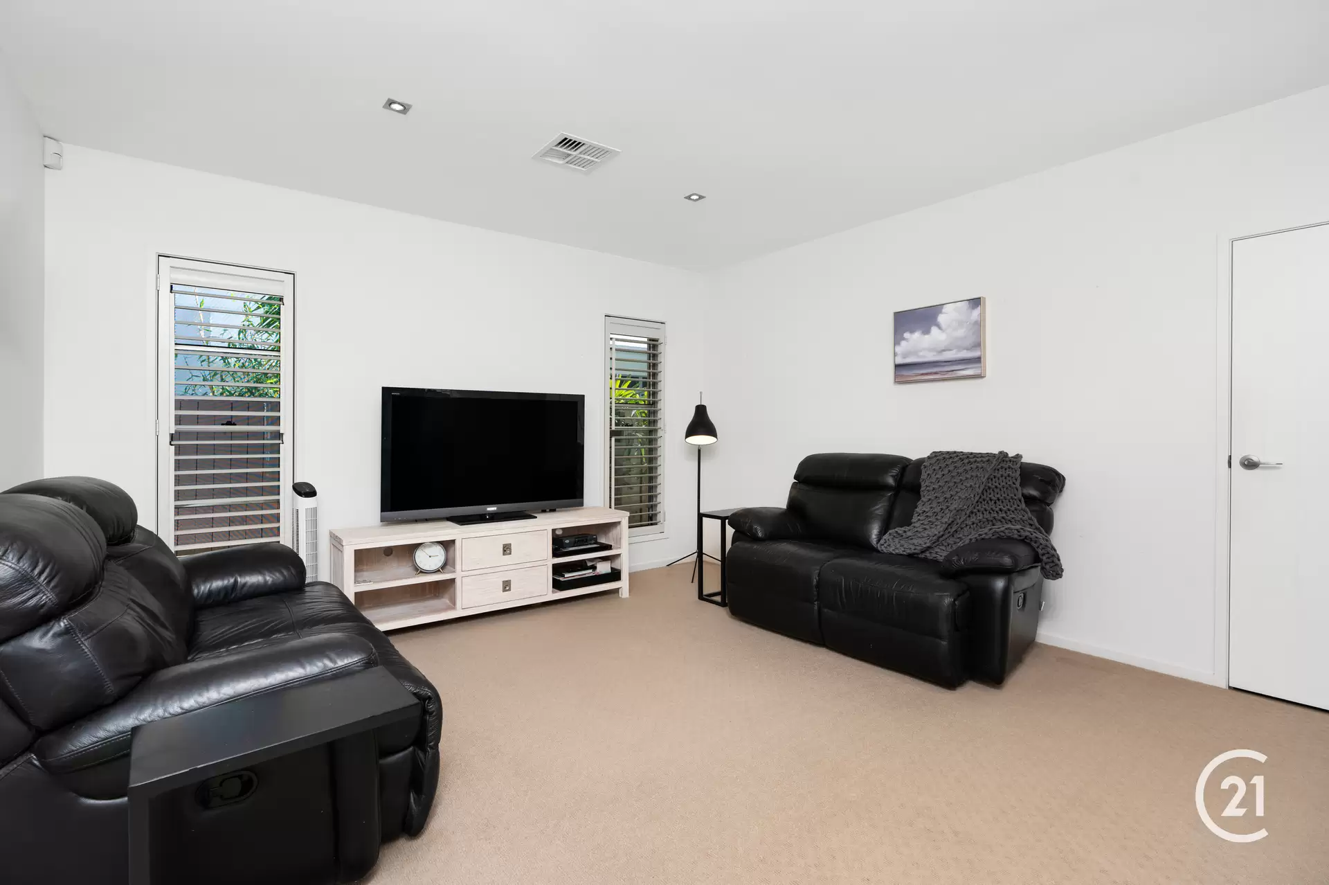 Photo #20: 30 Myles Street, Tewantin - Sold by Ray White Noosa