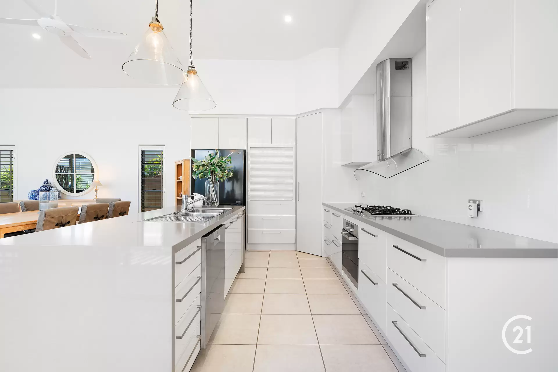 Photo #17: 30 Myles Street, Tewantin - Sold by Ray White Noosa