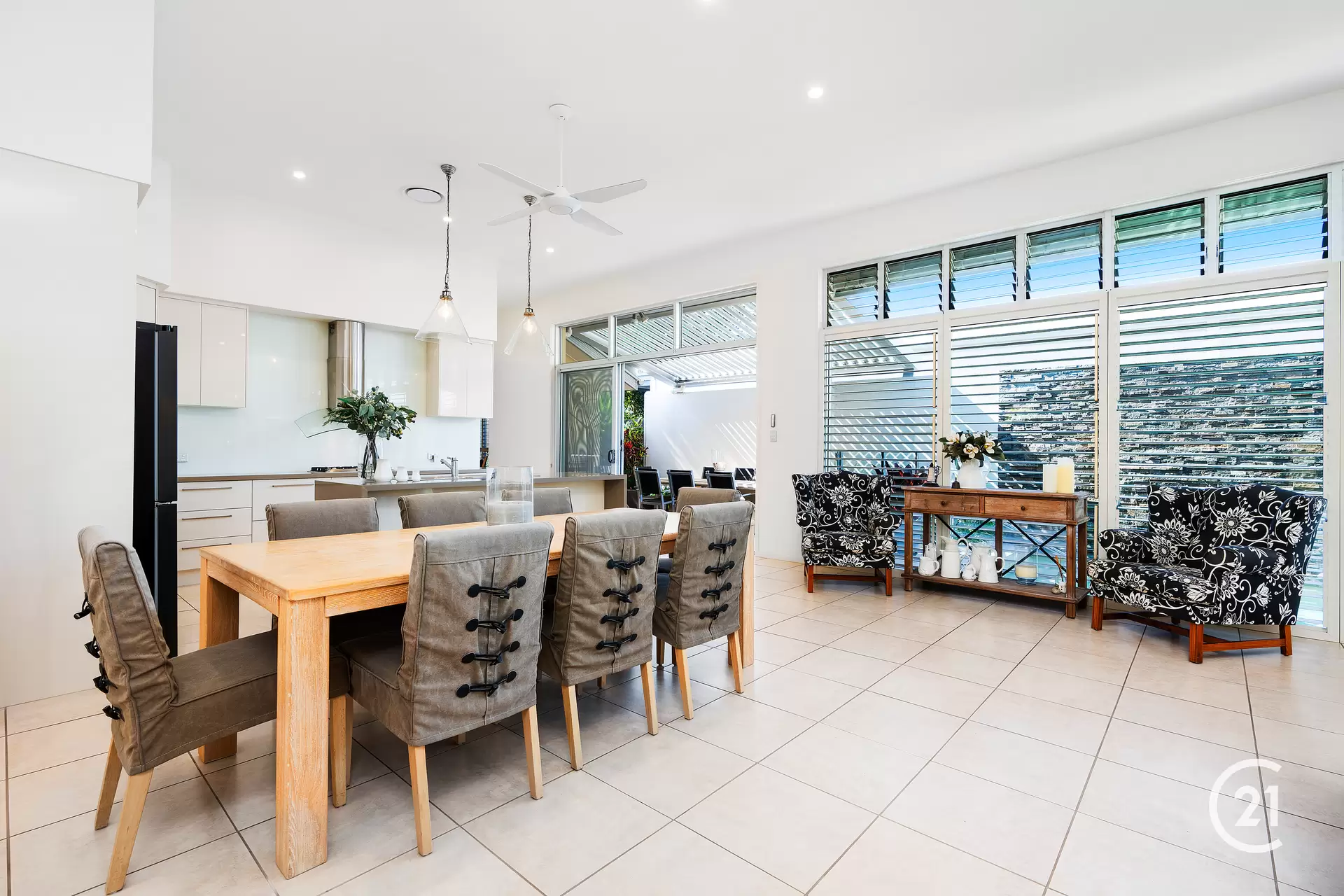 Photo #7: 30 Myles Street, Tewantin - Sold by Ray White Noosa
