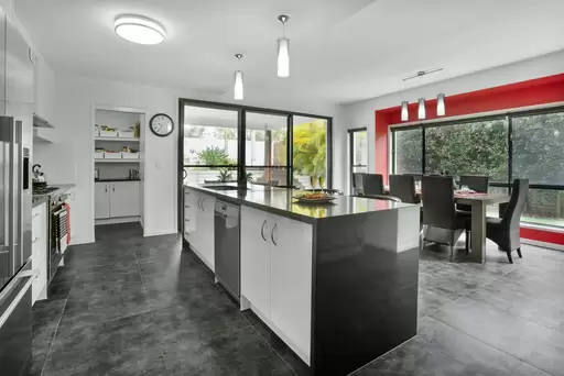 4 Tea Tree Grove, Peregian Springs Sold by Ray White Noosa - image 4
