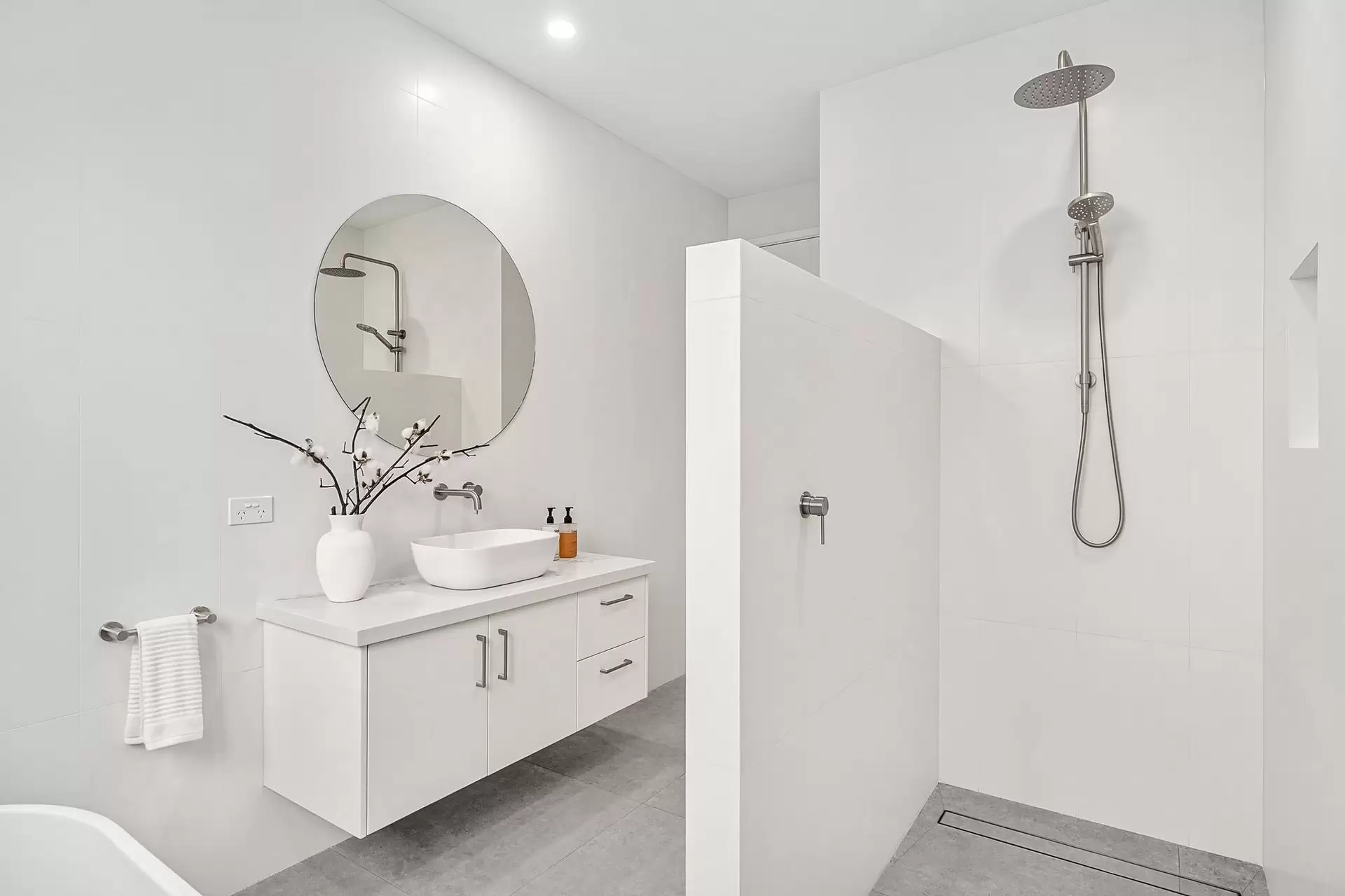 Photo #17: 49 Weyba Esplanade, Noosa Heads - For Sale by Ray White Noosa
