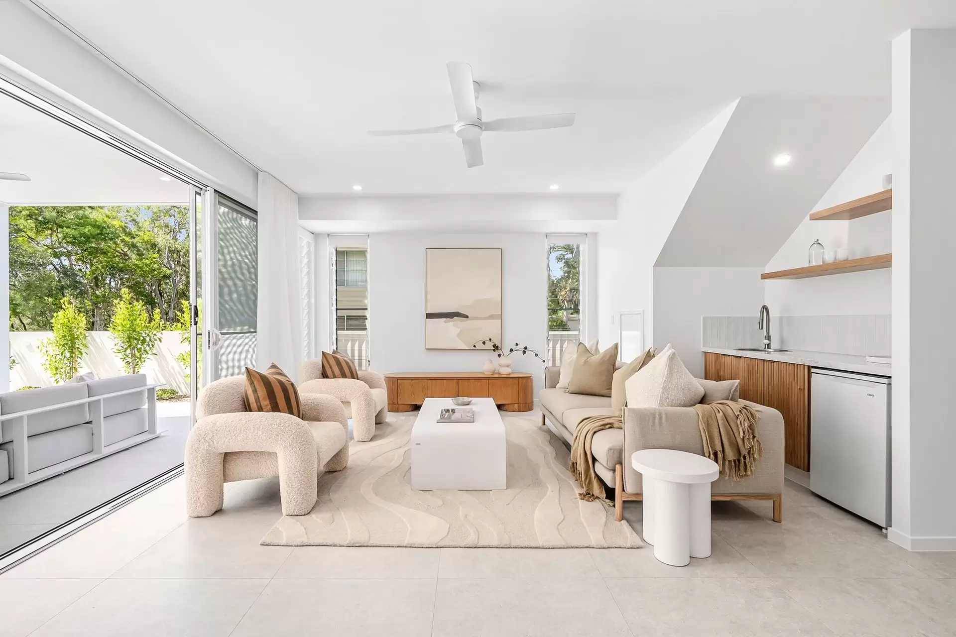 Photo #9: 49 Weyba Esplanade, Noosa Heads - For Sale by Ray White Noosa