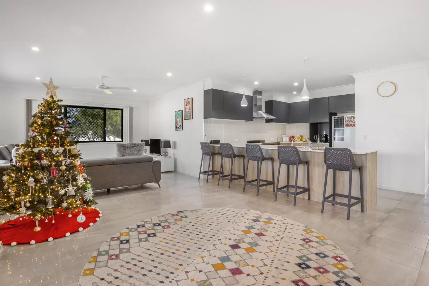 Photo #6: 2 Arthur Court, Cooroy - Sold by Ray White Noosa
