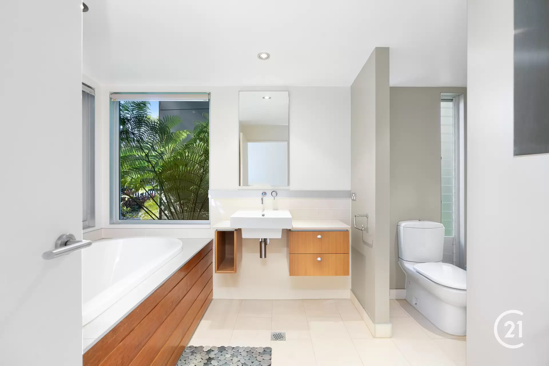 Photo #10: 4/3 Morwong Drive, Noosa Heads - Sold by Ray White Noosa
