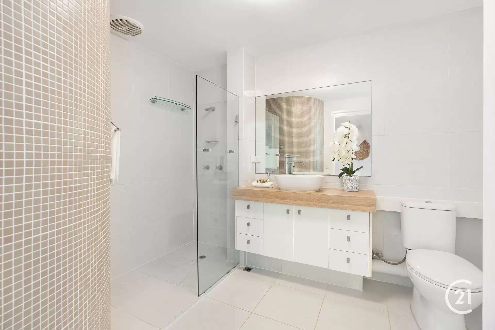 Photo #13: 8/6-8 Ray Street, Sunshine Beach - Sold by Ray White Noosa