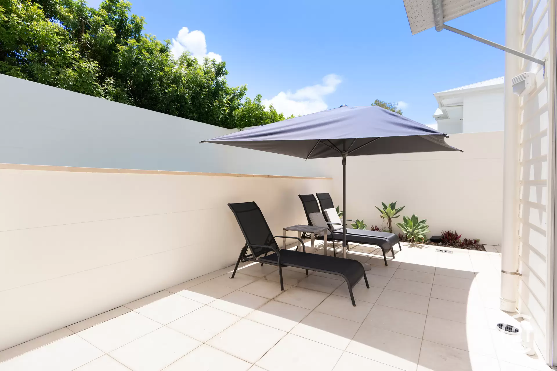 Photo #10: 1/41 Sobraon Street, Sunrise Beach - Sold by Ray White Noosa