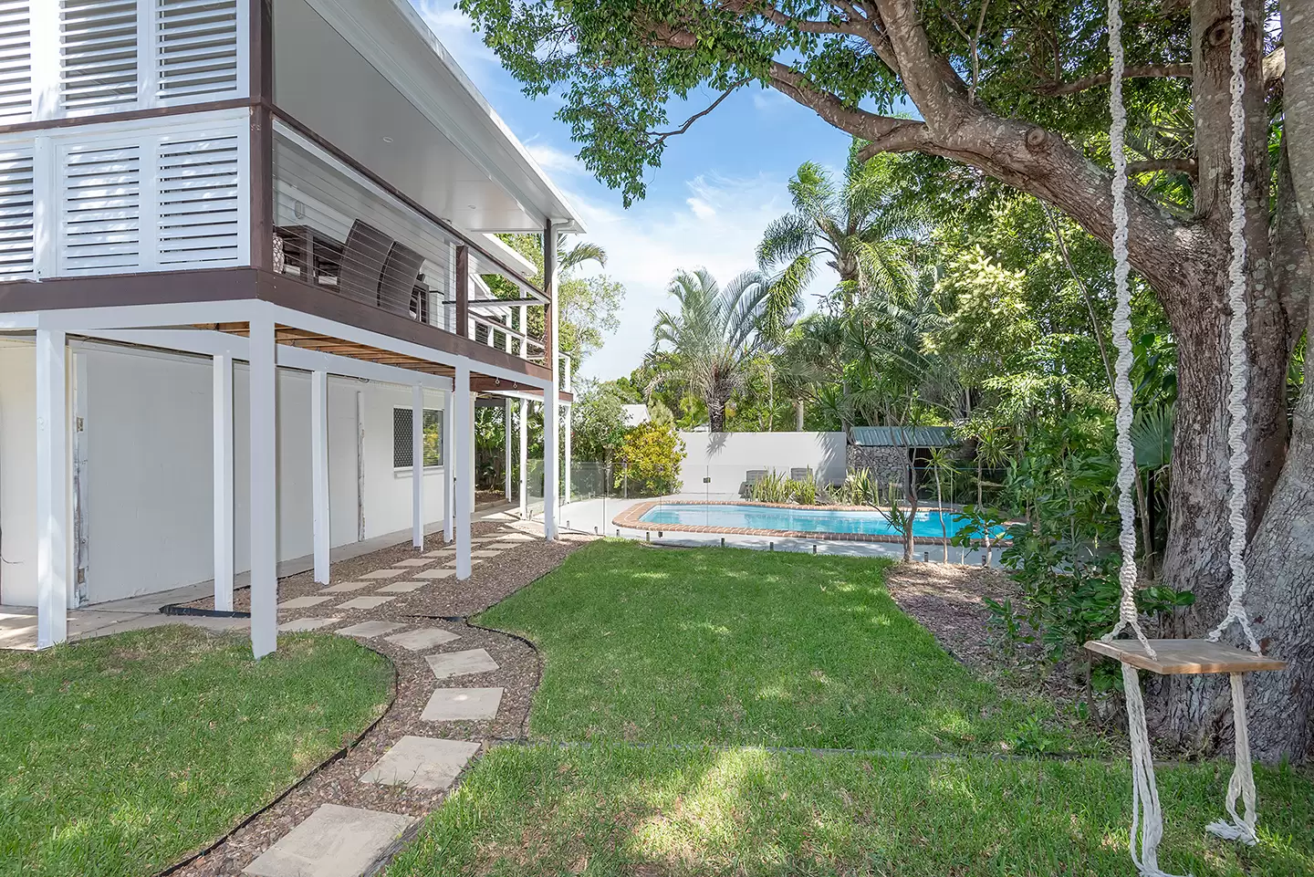 Photo #11: 22 Wollomia Way, Sunrise Beach - Sold by Ray White Noosa