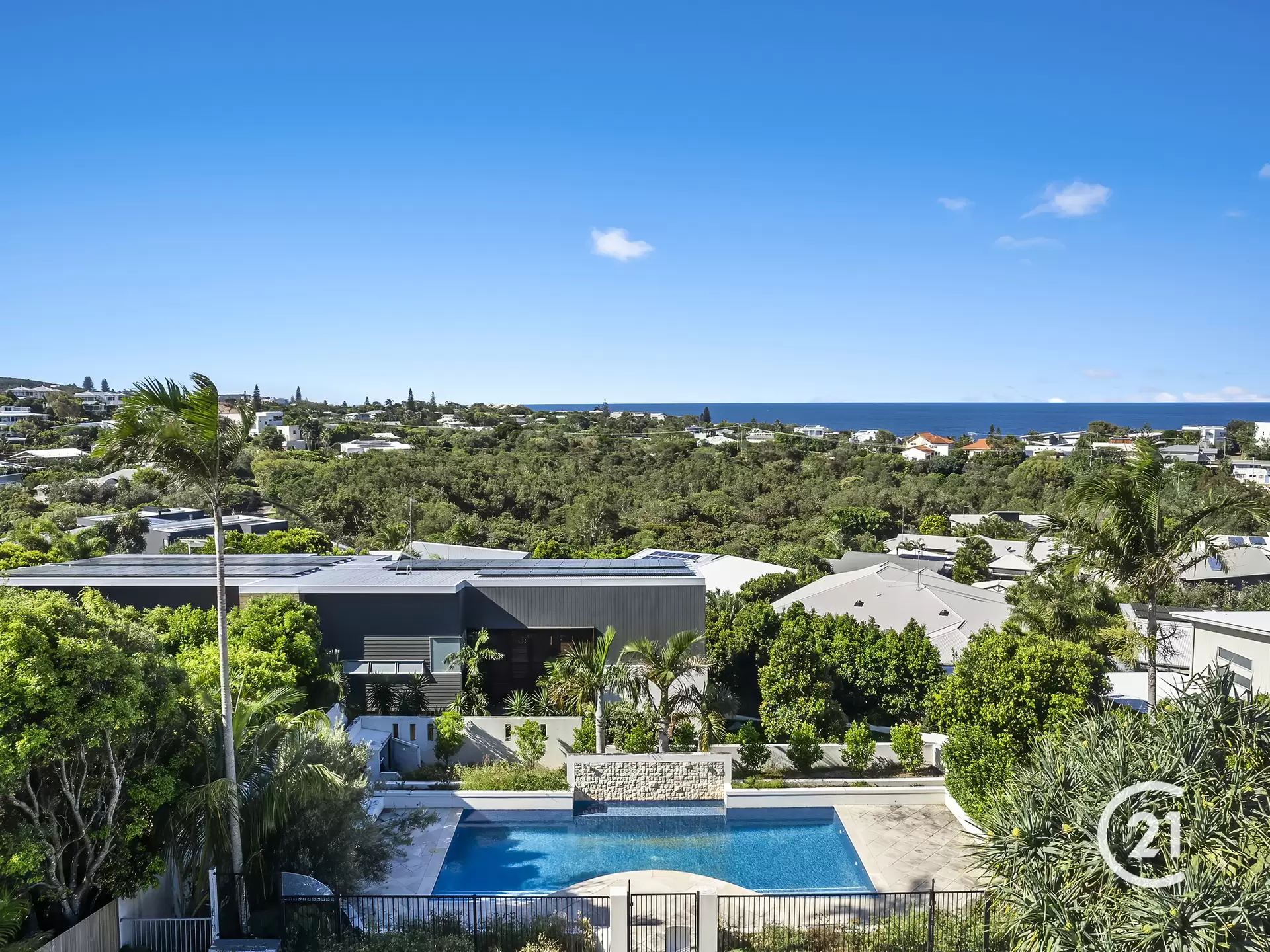 Photo #13: 18 Southern Cross Parade, Sunrise Beach - Sold by Ray White Noosa