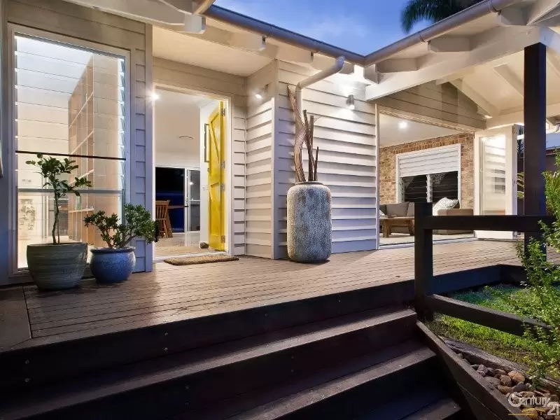 Photo #2: 27 Currawong Crescent, Peregian Beach - Sold by Ray White Noosa