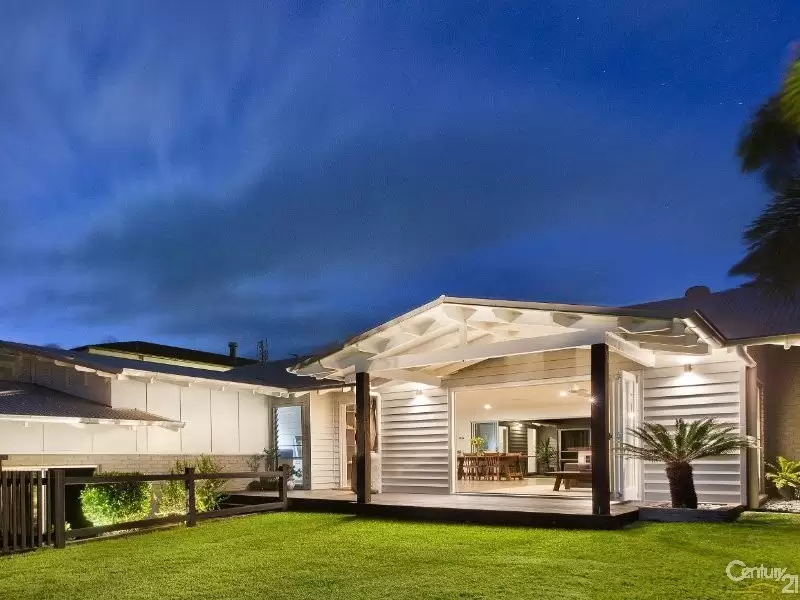 Photo #1: 27 Currawong Crescent, Peregian Beach - Sold by Ray White Noosa