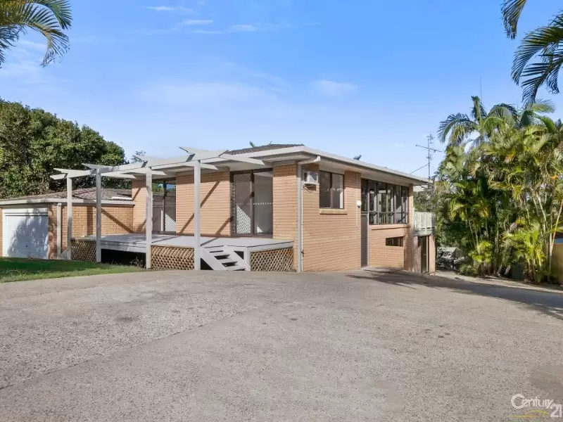 Photo #5: 7 Gouldian Court, Peregian Beach - Sold by Ray White Noosa