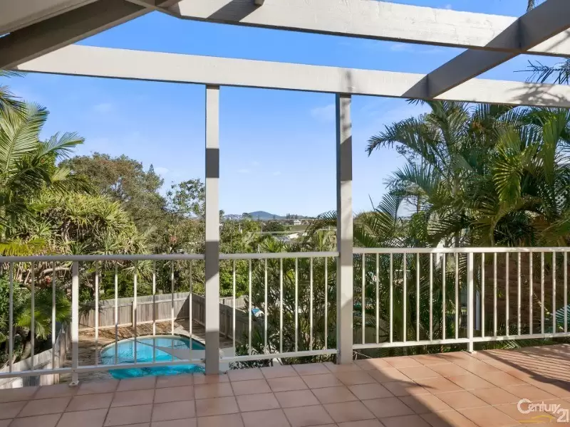 Photo #2: 7 Gouldian Court, Peregian Beach - Sold by Ray White Noosa