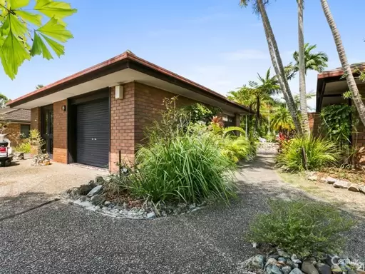27 St. Andrews Drive, Tewantin Sold by Ray White Noosa - image 2